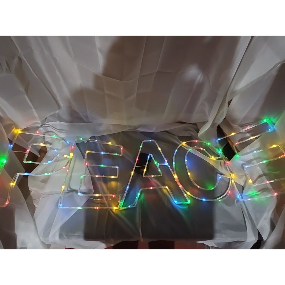 Mr Christmas Light‎ Up LED Peace Sign large 52×14
